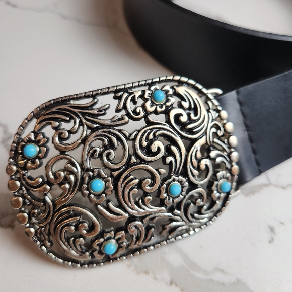 Western Turquoise & Silver Metal Faux Leather Belt Size Medium - Picture 3 of 5